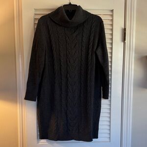 Banana Republic Dark Gray Cable Knit Turtleneck Sweater